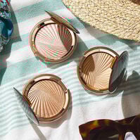 Bronze Goddess Highlighting Powder Bronze Goddess Highlighting Powder 3